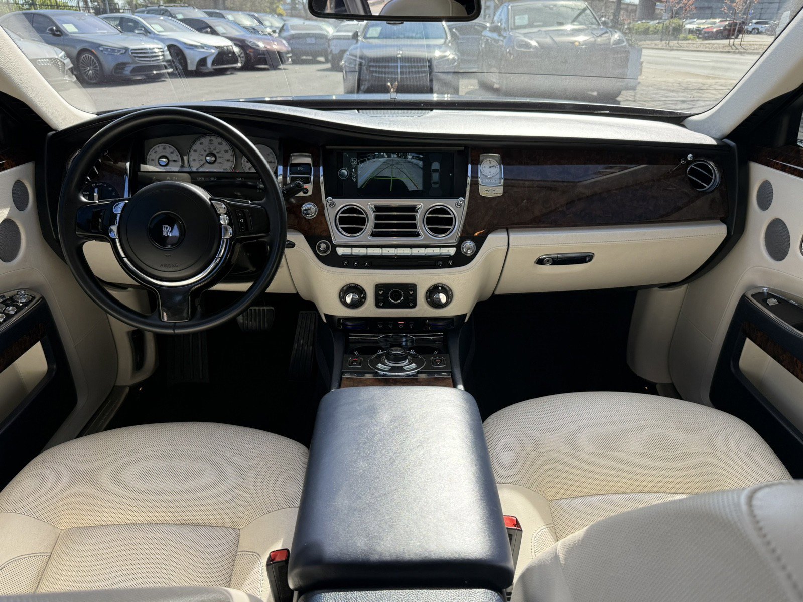 Used 2012 Rolls-Royce Ghost image 17