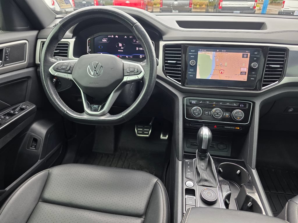 Used 2020 Volkswagen Atlas Cross Sport SEL R-Line AWD/4WD image 11