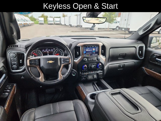 Used 2020 Chevrolet Silverado 1500 High Country w/ Technology Package AWD/4WD image 36