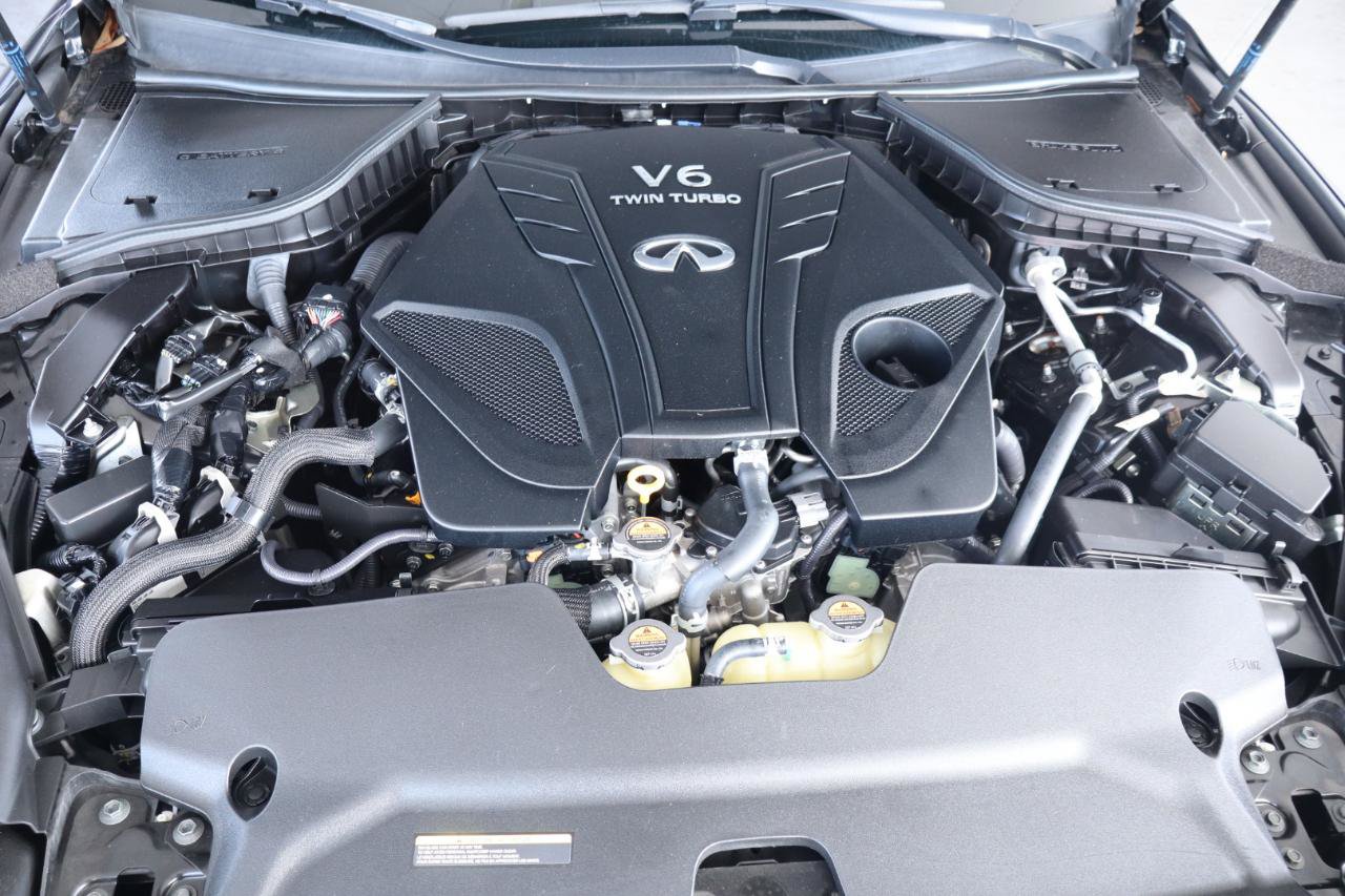 Used 2020 INFINITI Q60 3.0t Luxe w/ Essential Package RWD image 41