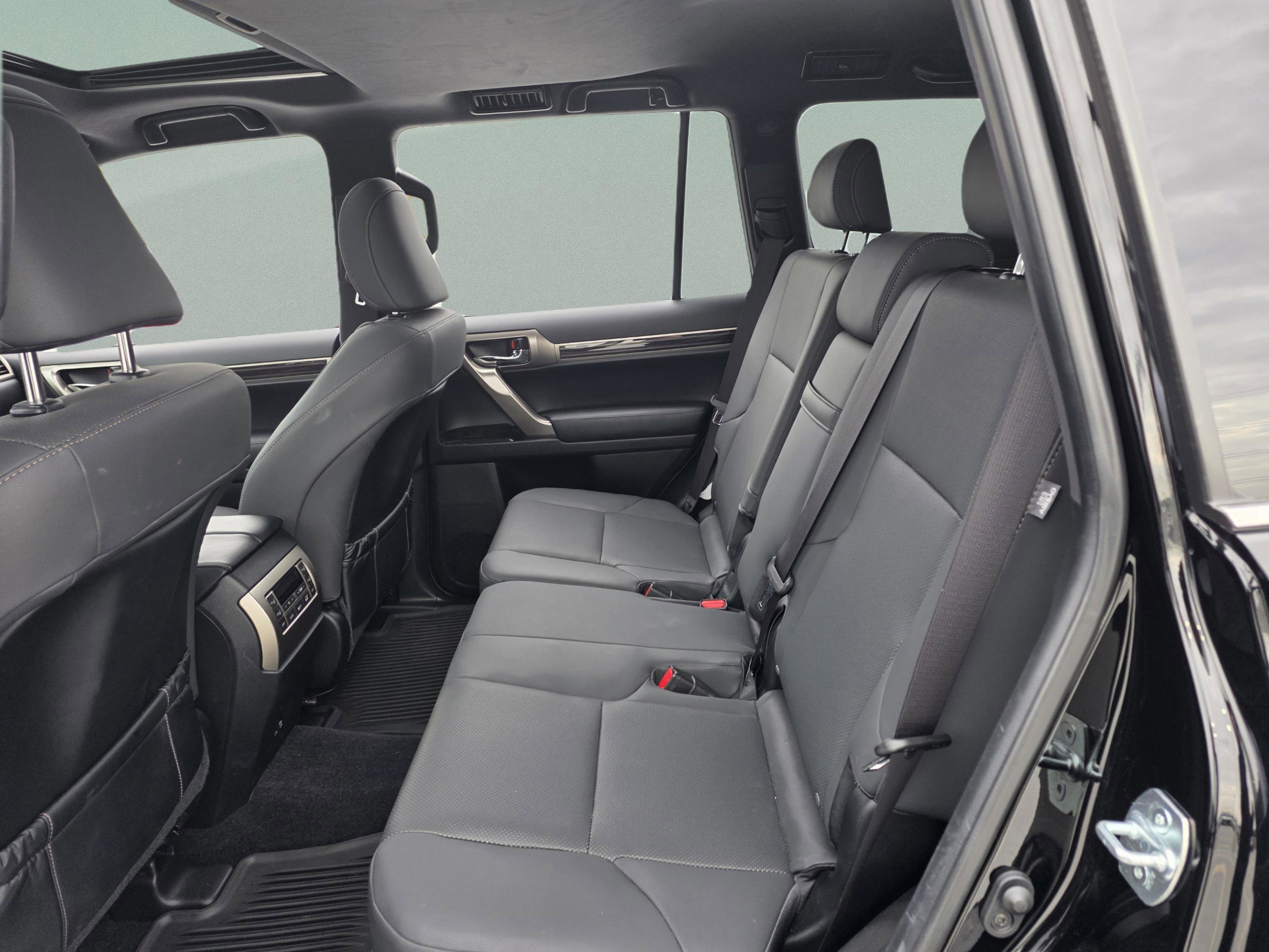 Used 2021 Lexus GX 460 Premium image 20