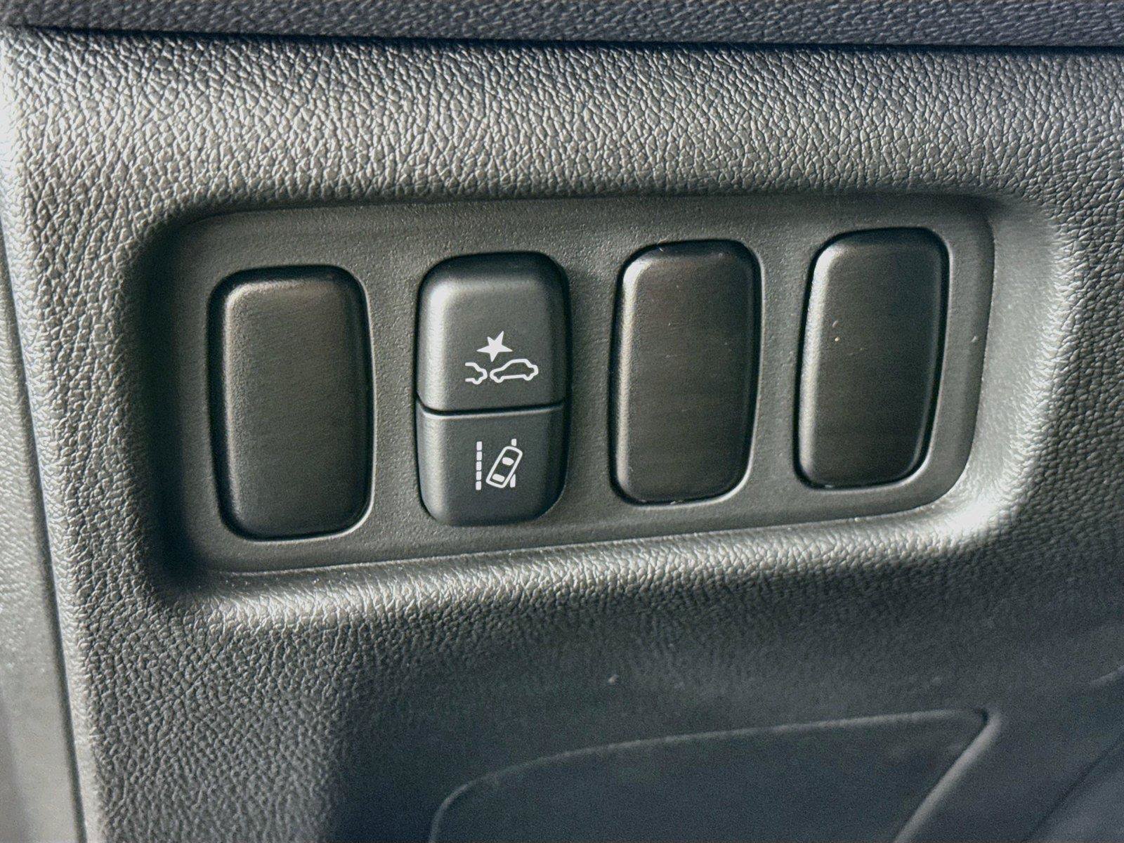 New 2027 Mitsubishi Outlander Sport ES AWD/4WD image 14