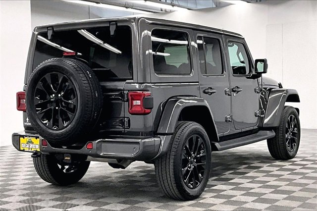 Used 2021 Jeep Wrangler Unlimited Sahara image 13