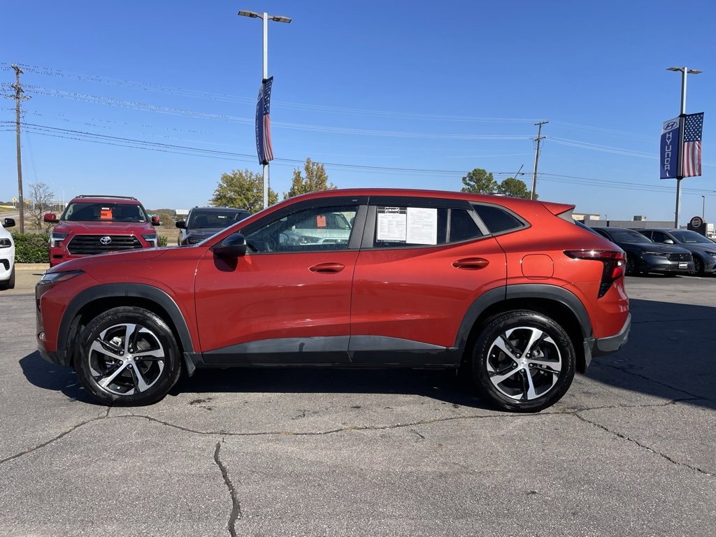 Used 2024 Chevrolet Trax RS image 4
