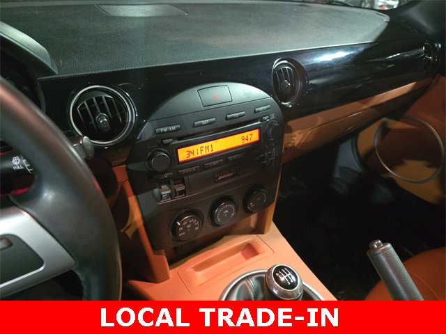 Used 2006 MAZDA MX-5 Miata Grand Touring w/ Premium Pkg image 16