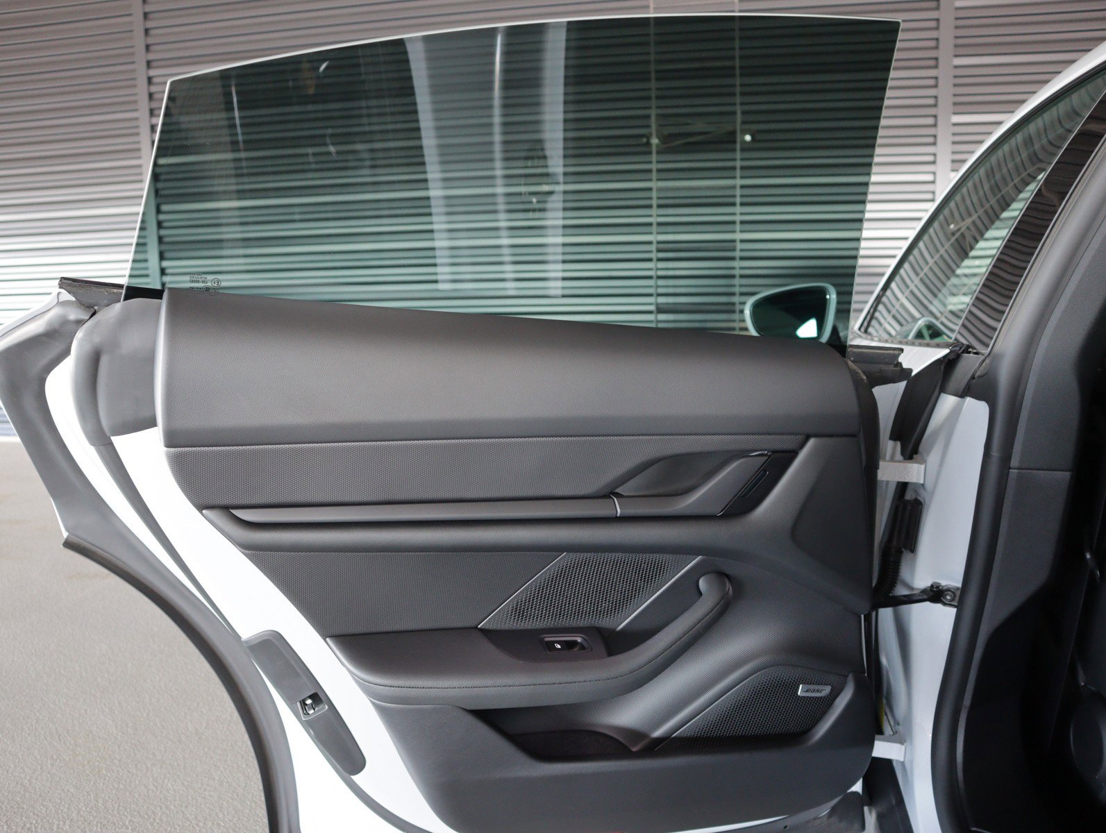 Certified 2024 Porsche Taycan image 26