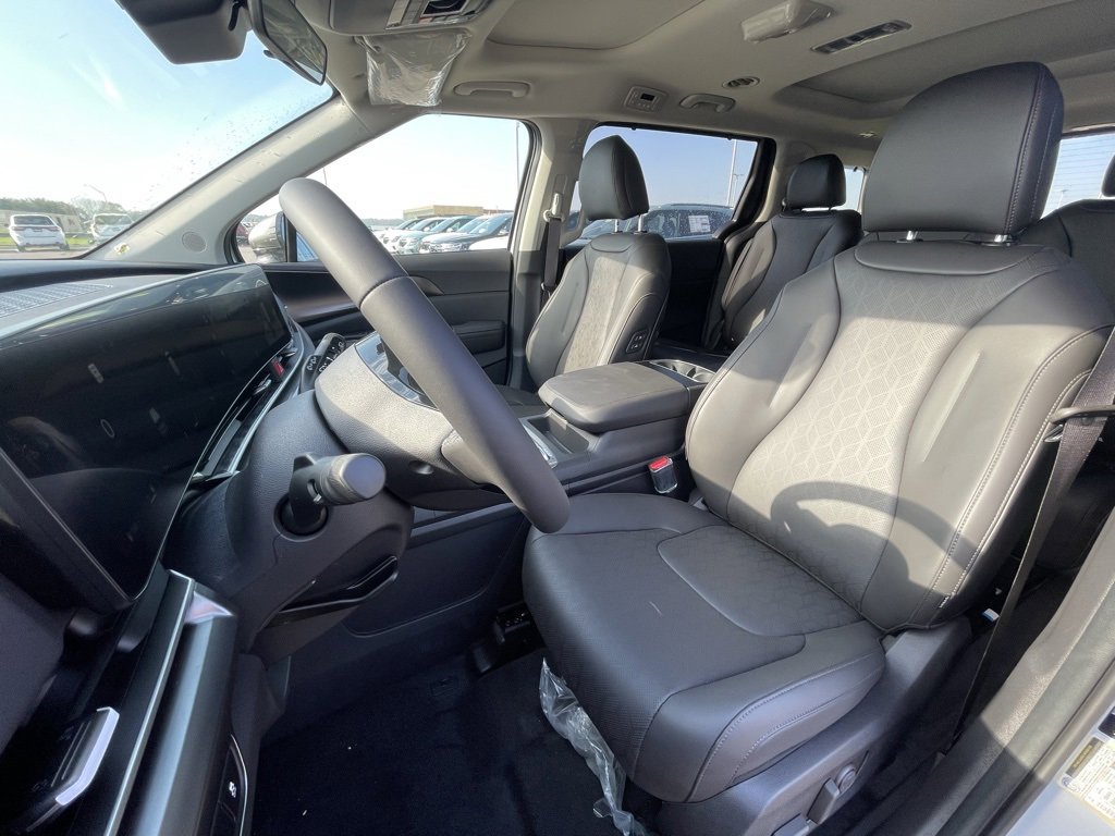 New 2026 Kia Carnival SX w/ SX Dark Edition Package image 20