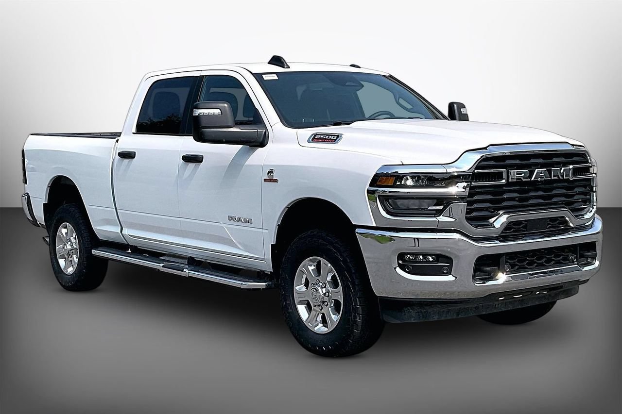 Used 2025 RAM 2500 Big Horn AWD/4WD image 2