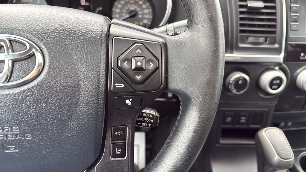 Used 2020 Toyota Sequoia TRD Pro AWD/4WD image 37