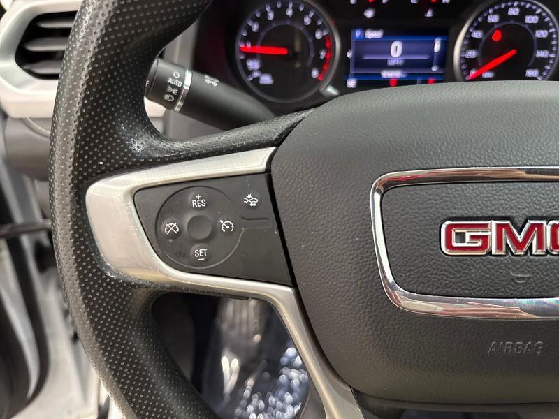 Used 2023 GMC Acadia SLE w/ Driver Convenience Package image 30