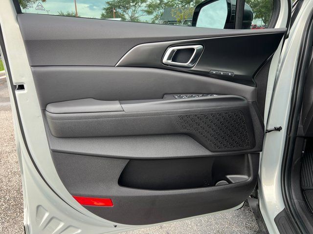 New 2026 Kia Carnival SX w/ SX Dark Edition Package image 14