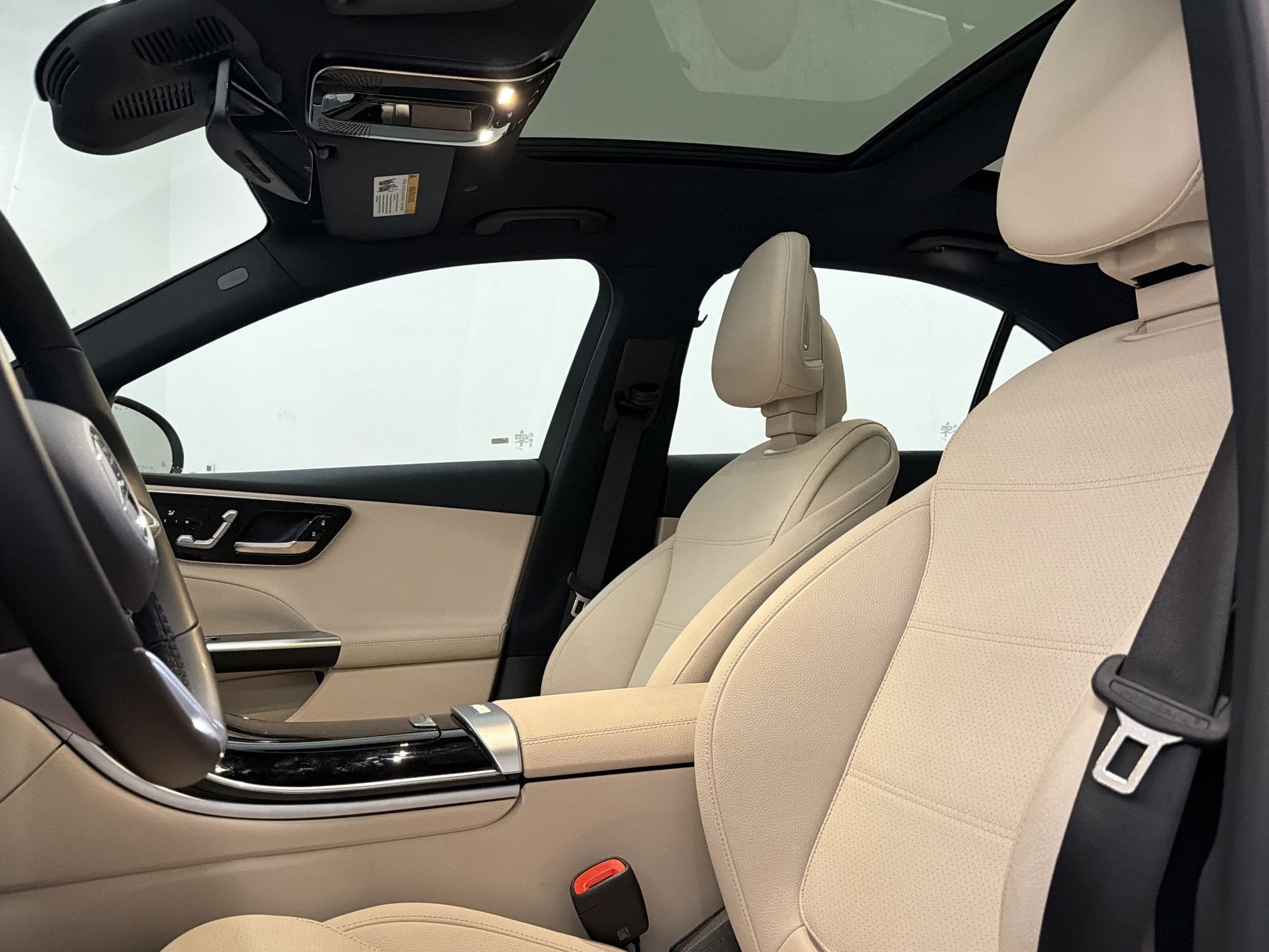 Certified 2026 Mercedes-Benz C 300 4MATIC Sedan image 13