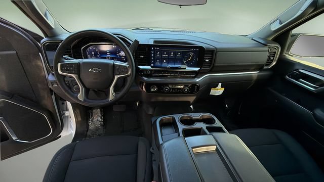 Used 2024 Chevrolet Silverado 1500 RST w/ Z71 Off-Road Package AWD/4WD image 16