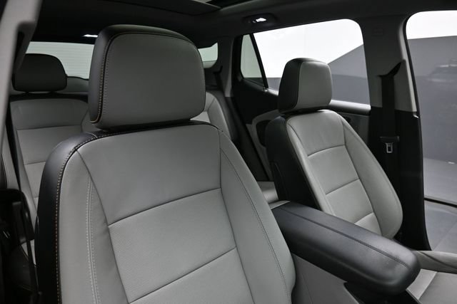 Used 2020 GMC Terrain SLT w/ Preferred Package AWD/4WD image 29