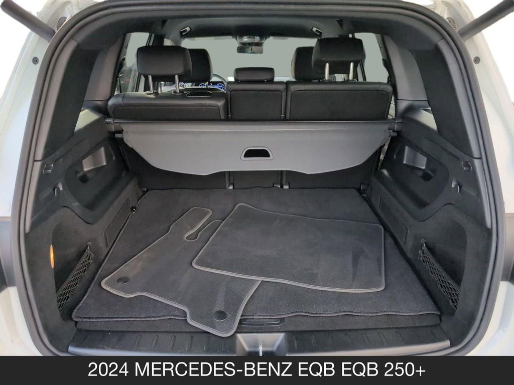 Used 2024 Mercedes-Benz EQB 250+ image 20