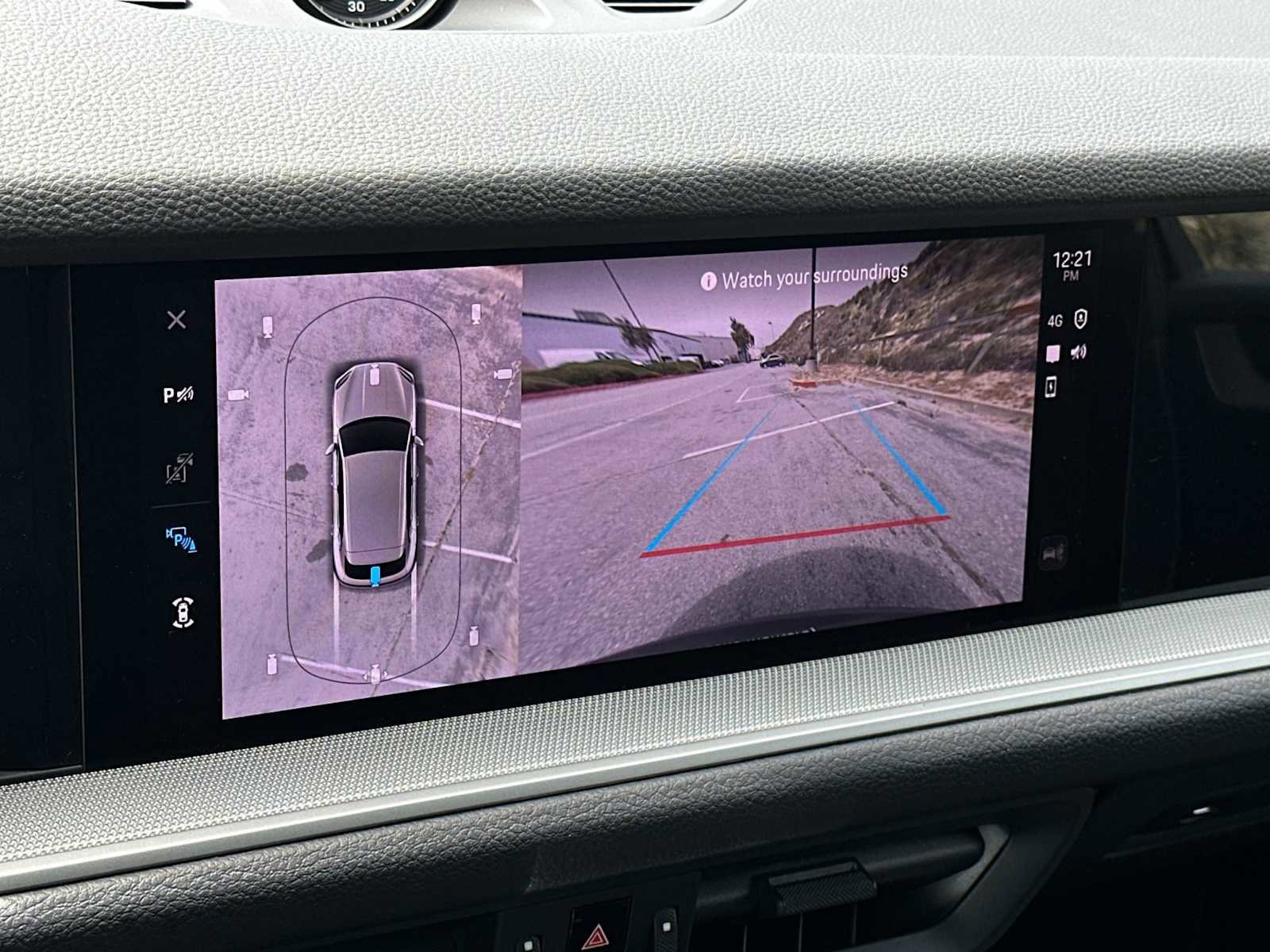 Certified 2025 Porsche Cayenne image 21