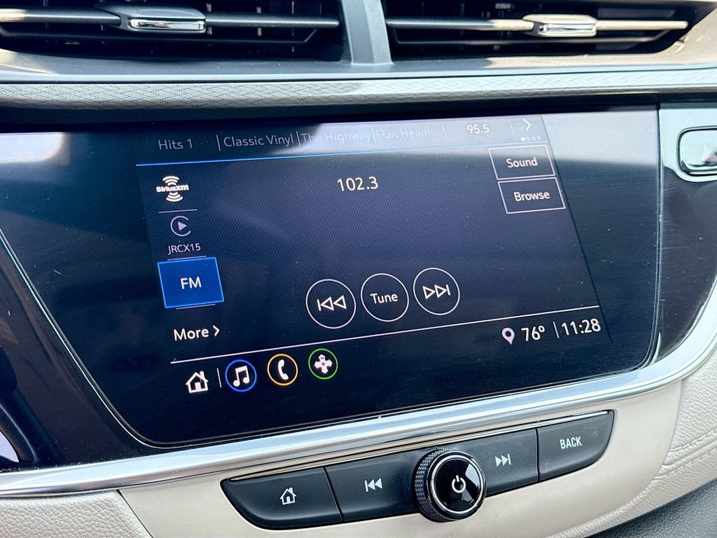 Used 2021 Buick Encore GX Preferred w/ Cold Weather Comfort Package AWD/4WD image 17