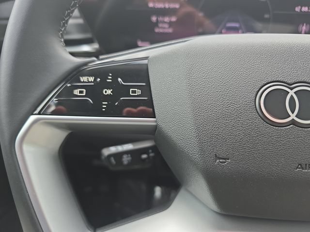 Used 2025 Audi Q5 Premium w/ Convenience Package AWD/4WD image 20