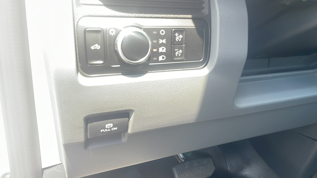 Used 2023 Ford F250 XL RWD image 19