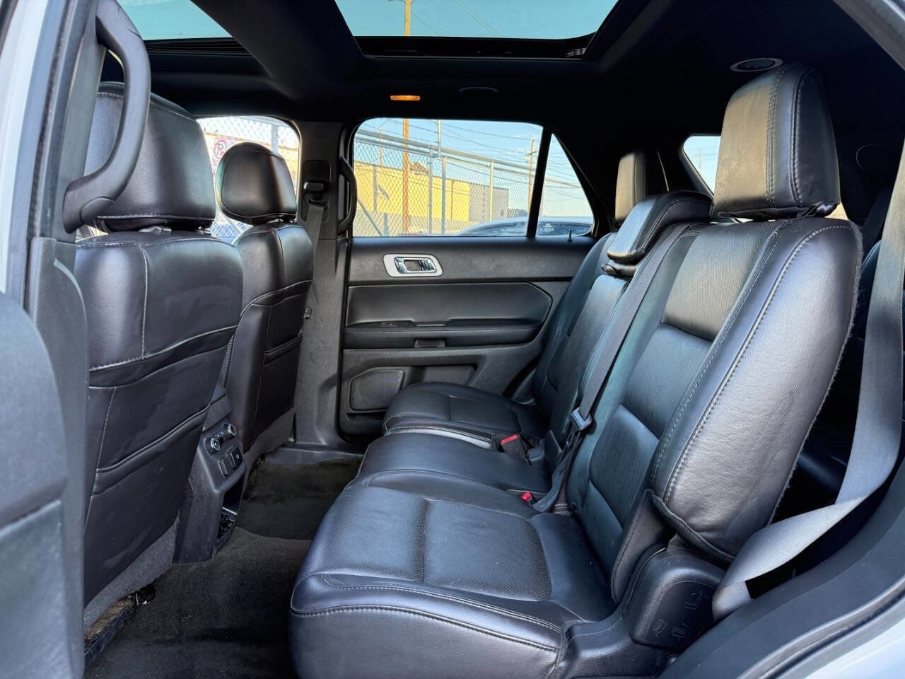 Used 2014 Ford Explorer Limited w/ Equipment Group 302A image 13