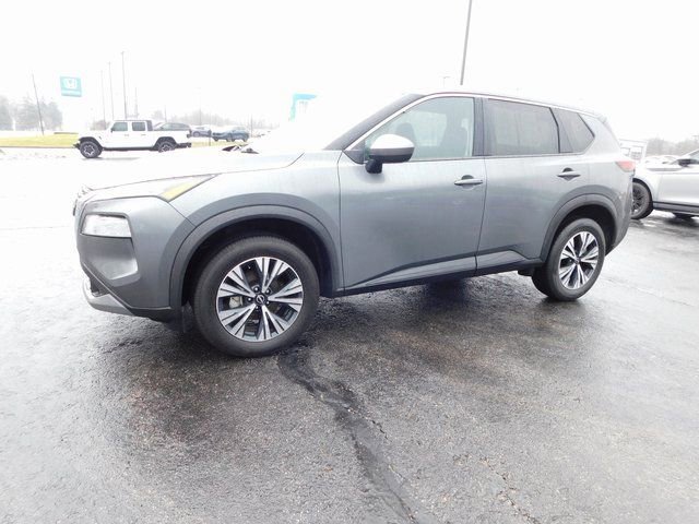Used 2023 Nissan Rogue SV image 7