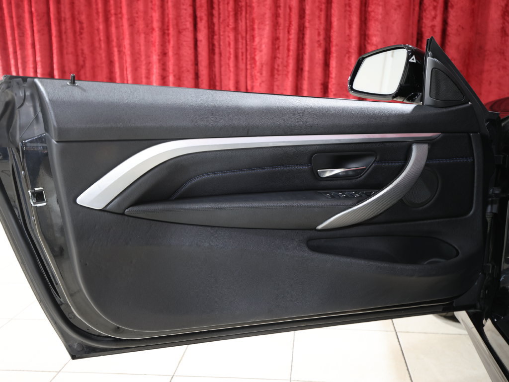 Used 2020 BMW 430i Convertible w/ M Sport Package RWD image 9