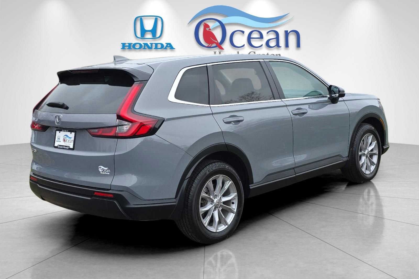 Used 2023 Honda CR-V EX image 3