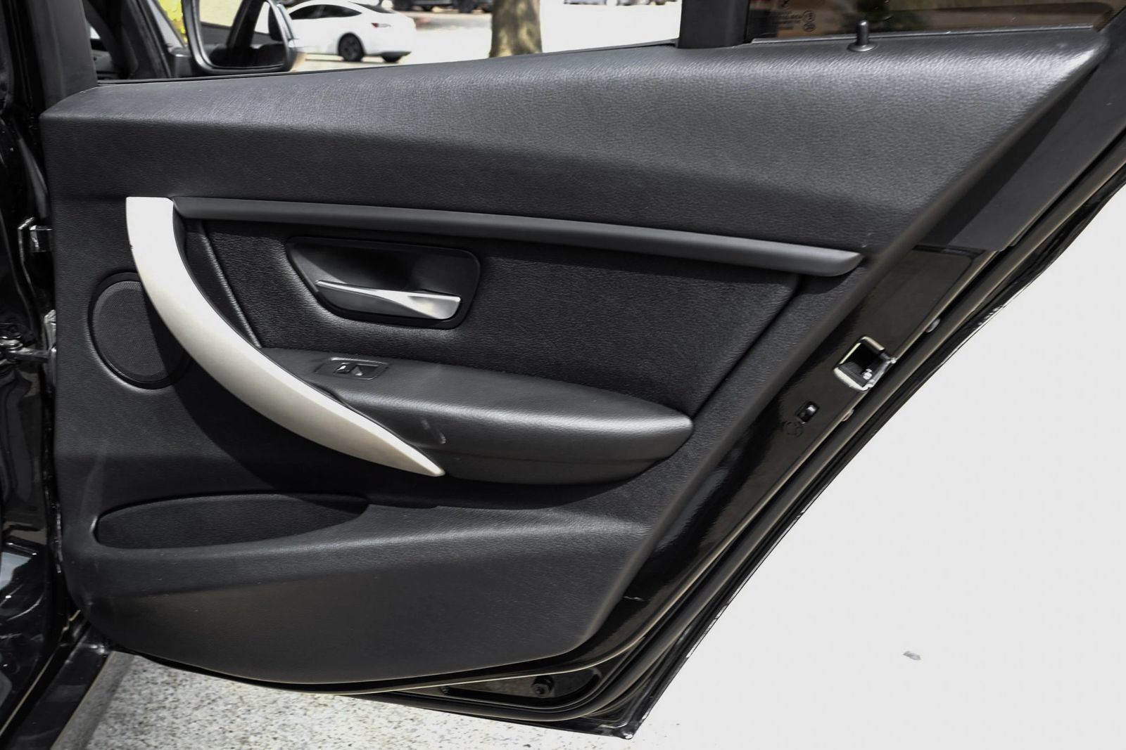 Used 2014 BMW 320i xDrive Sedan AWD/4WD image 46