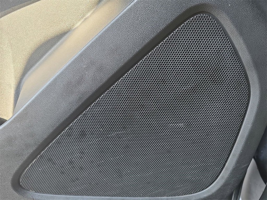 Certified 2020 Chevrolet Equinox LS w/ LS Convenience Package image 25