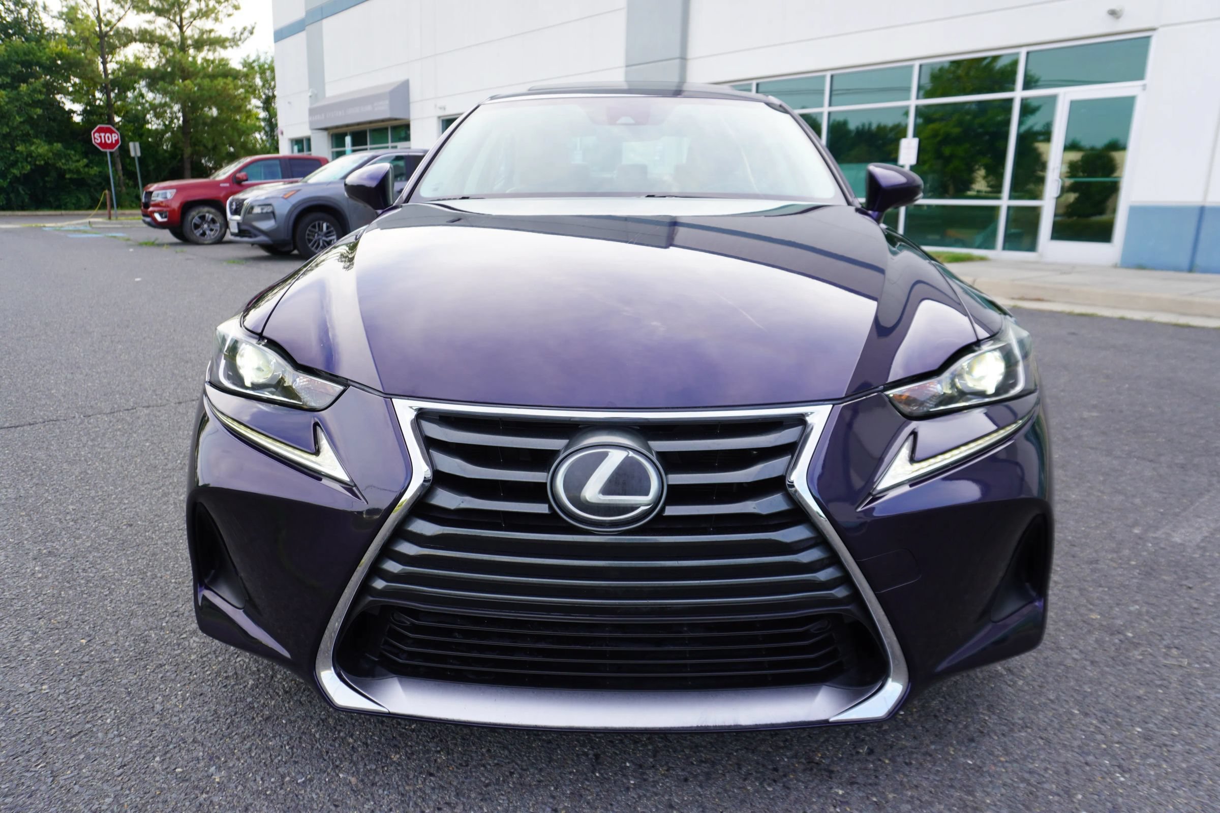 Used 2017 Lexus IS 200t w/ Premium Package RWD image 2