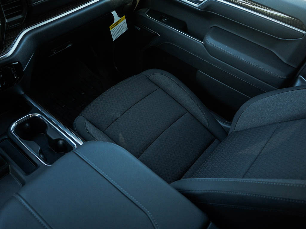 New 2026 GMC Sierra 1500 Elevation image 24