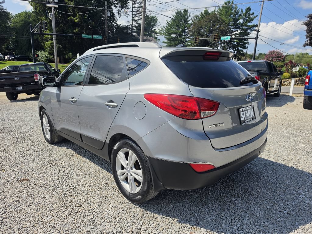 Used 2010 Hyundai Tucson GLS w/ Popular Equipment Pkg 2 FWD image 3