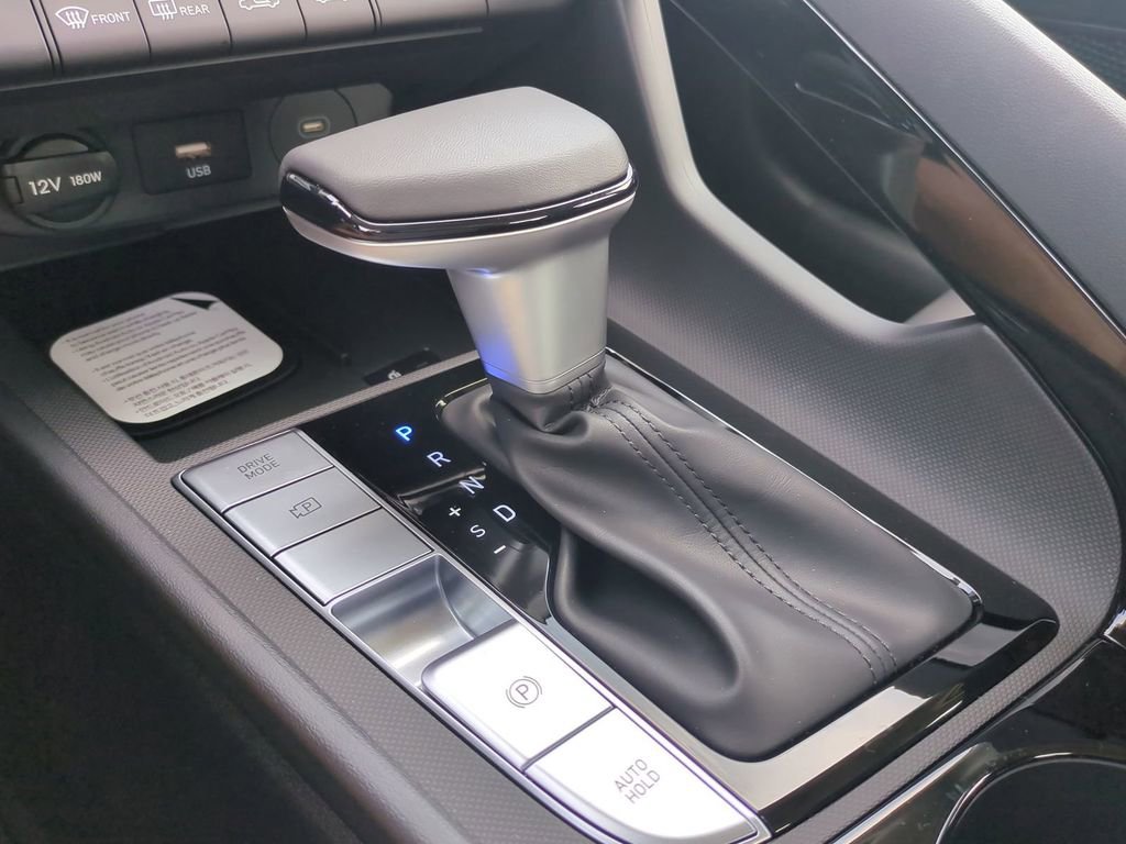 New 2026 Hyundai Elantra Limited image 20