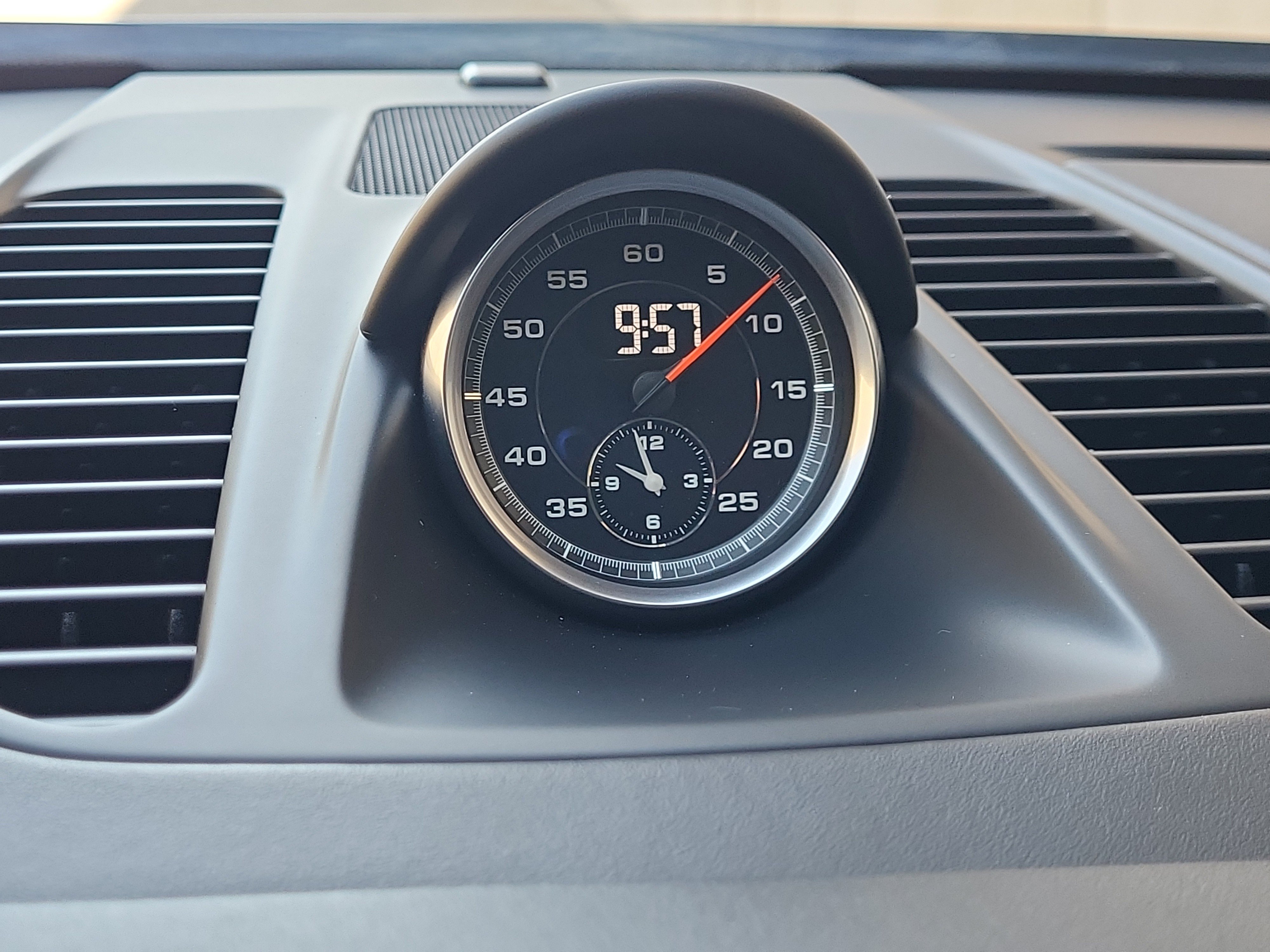Certified 2019 Porsche 911 Turbo S AWD/4WD image 35