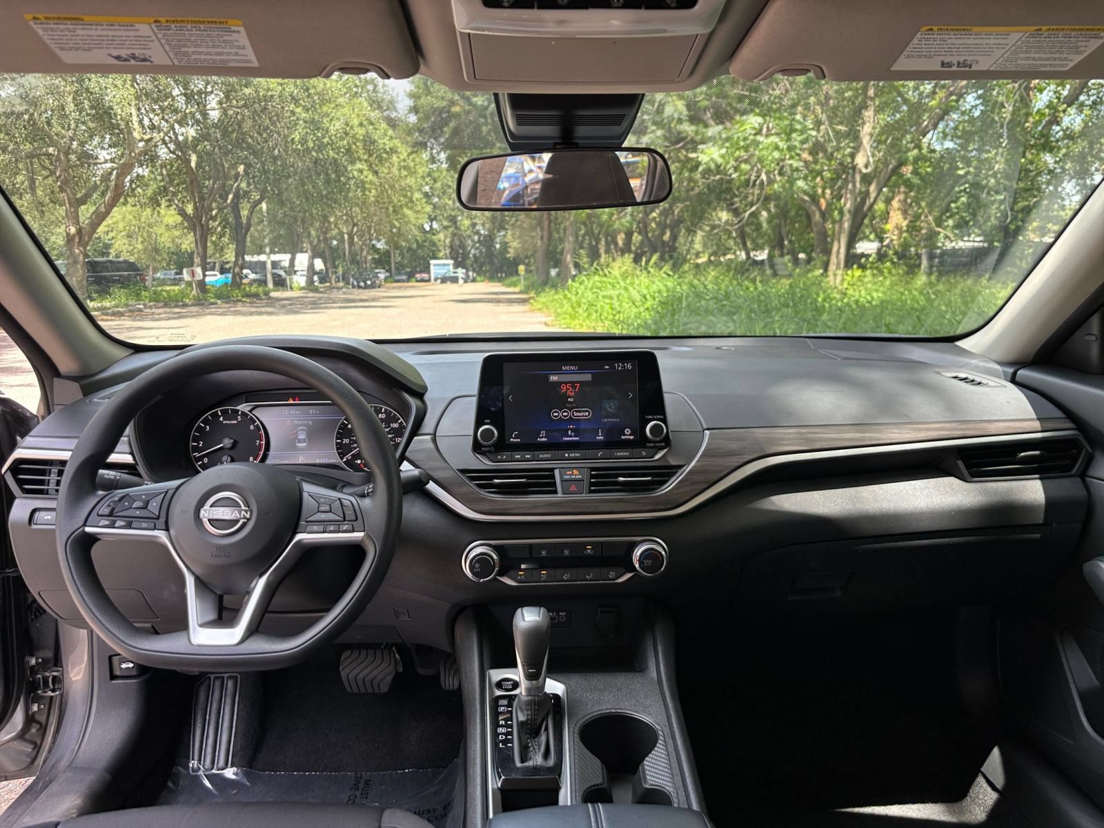 Used 2026 Nissan Altima 2.5 SV FWD image 33