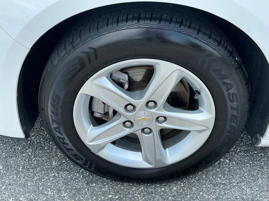 Used 2024 Chevrolet Malibu LT FWD image 27