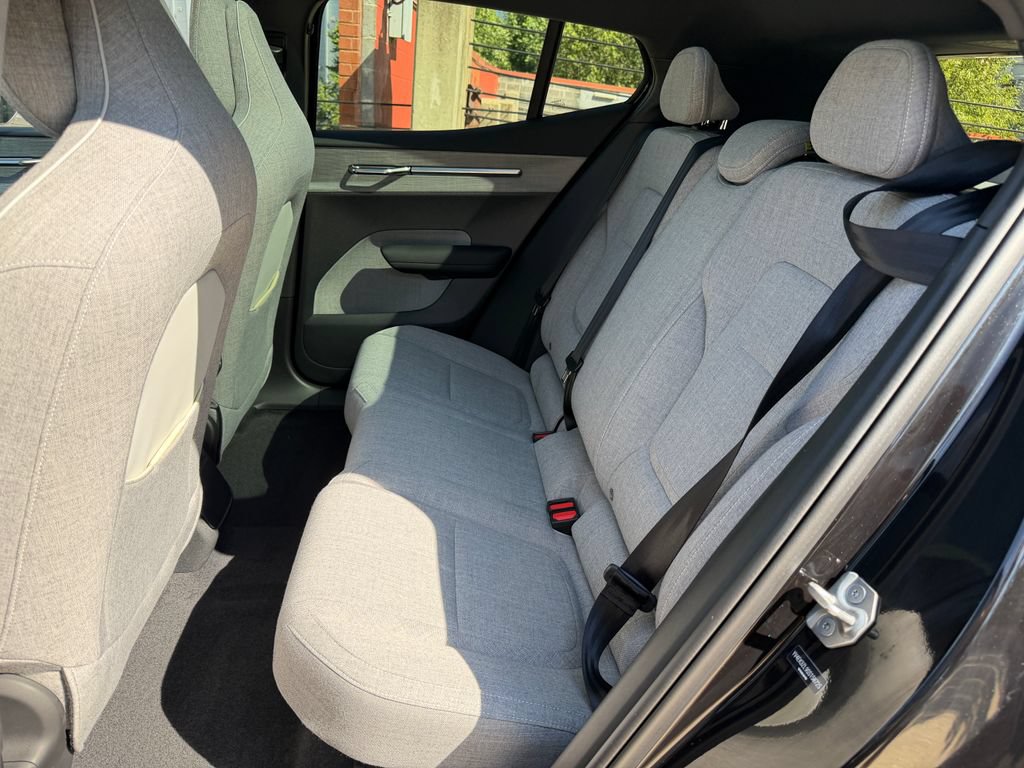 Certified 2025 Volvo EX30 Ultra w/ Climate Package AWD/4WD image 23