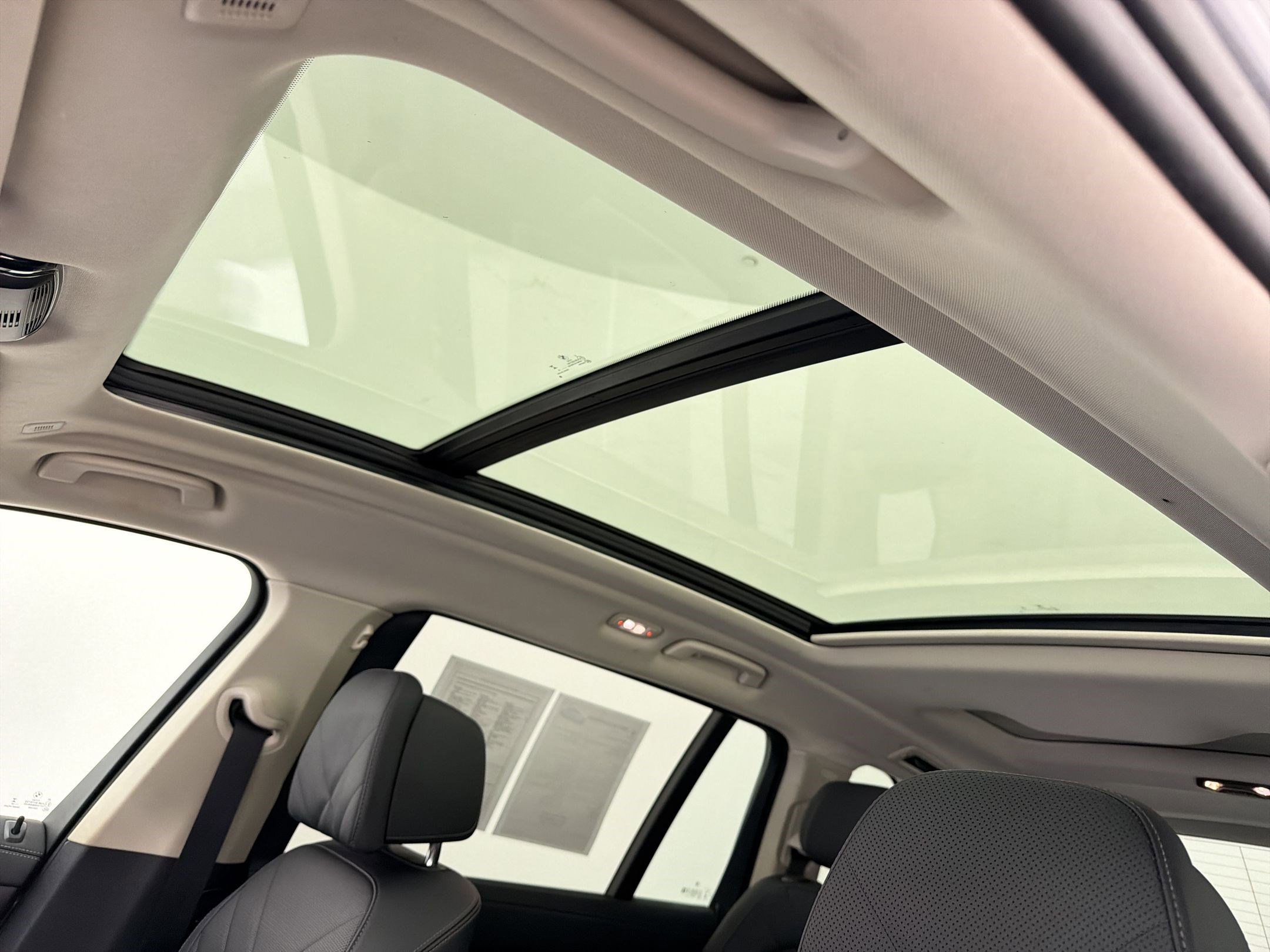 Used 2025 BMW X7 xDrive40i image 14