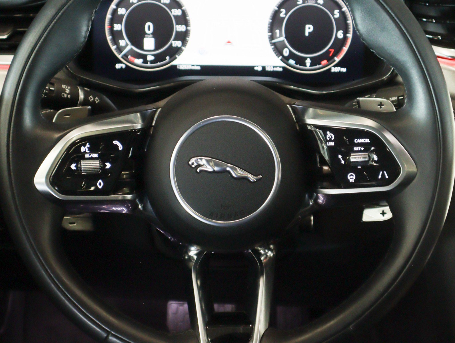 Used 2024 Jaguar F-PACE R-Dynamic S AWD/4WD image 16