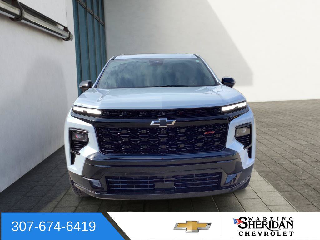 Used 2026 Chevrolet Traverse RS AWD/4WD image 2