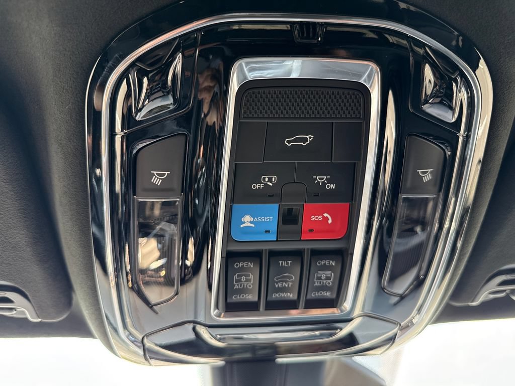 New 2026 Jeep Grand Wagoneer L Summit AWD/4WD image 24