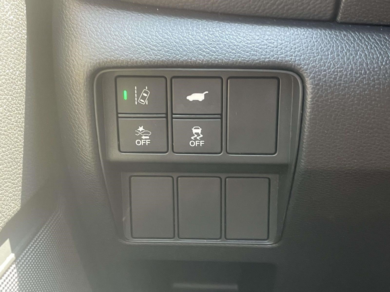 Used 2018 Honda CR-V Touring image 19