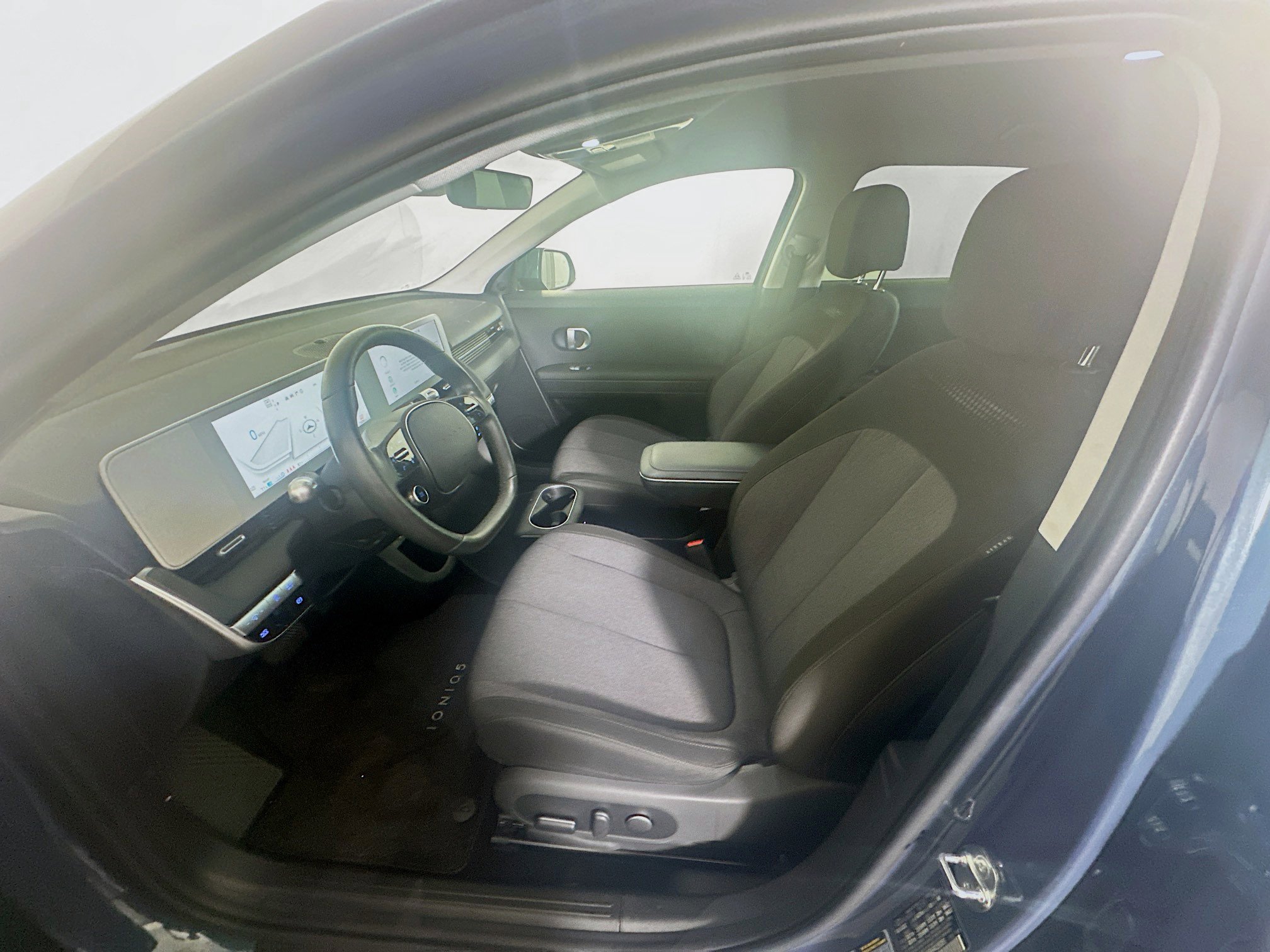 Used 2024 Hyundai Ioniq 5 SEL RWD image 13