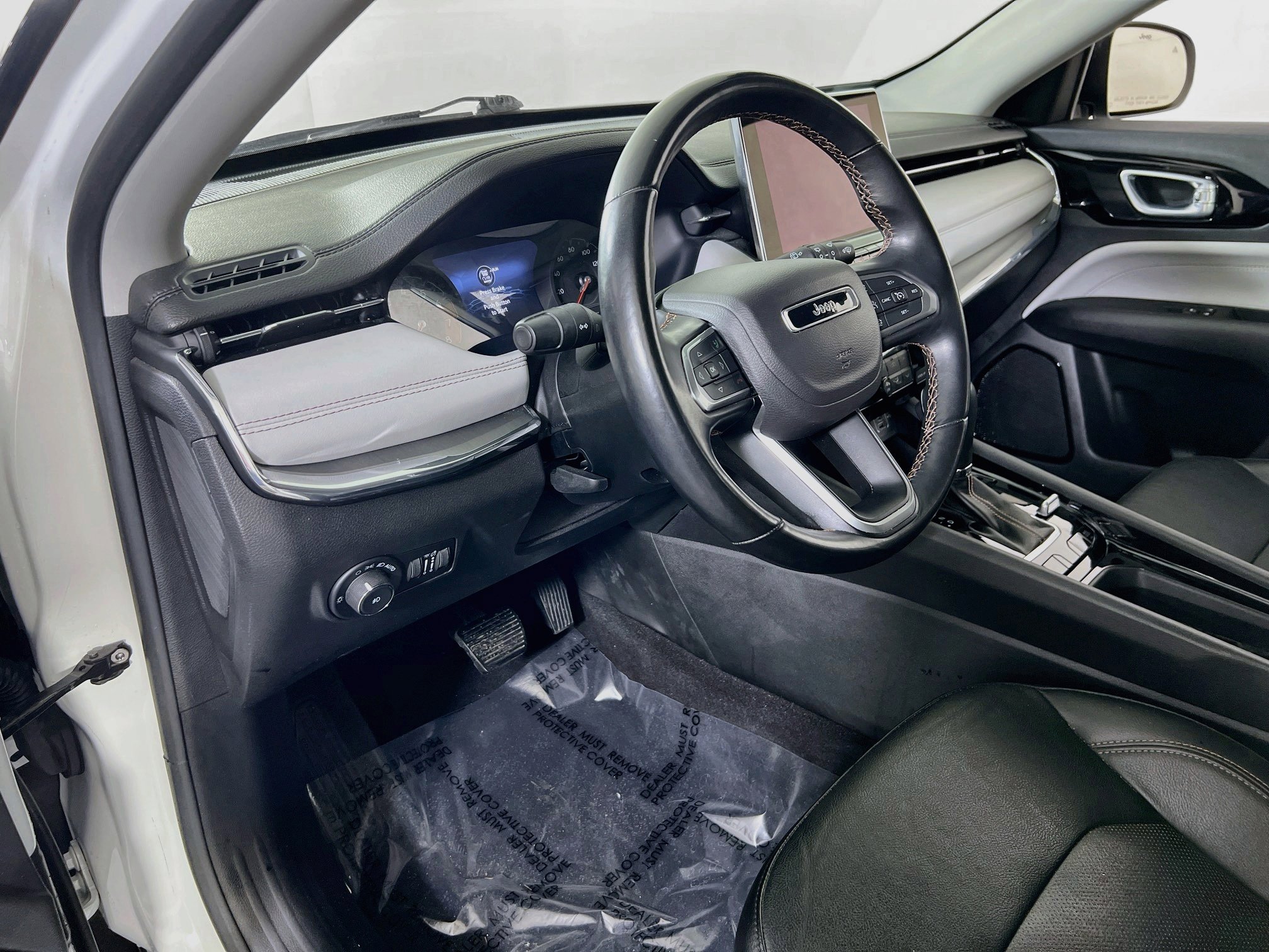 Used 2022 Jeep Compass Limited AWD/4WD image 9