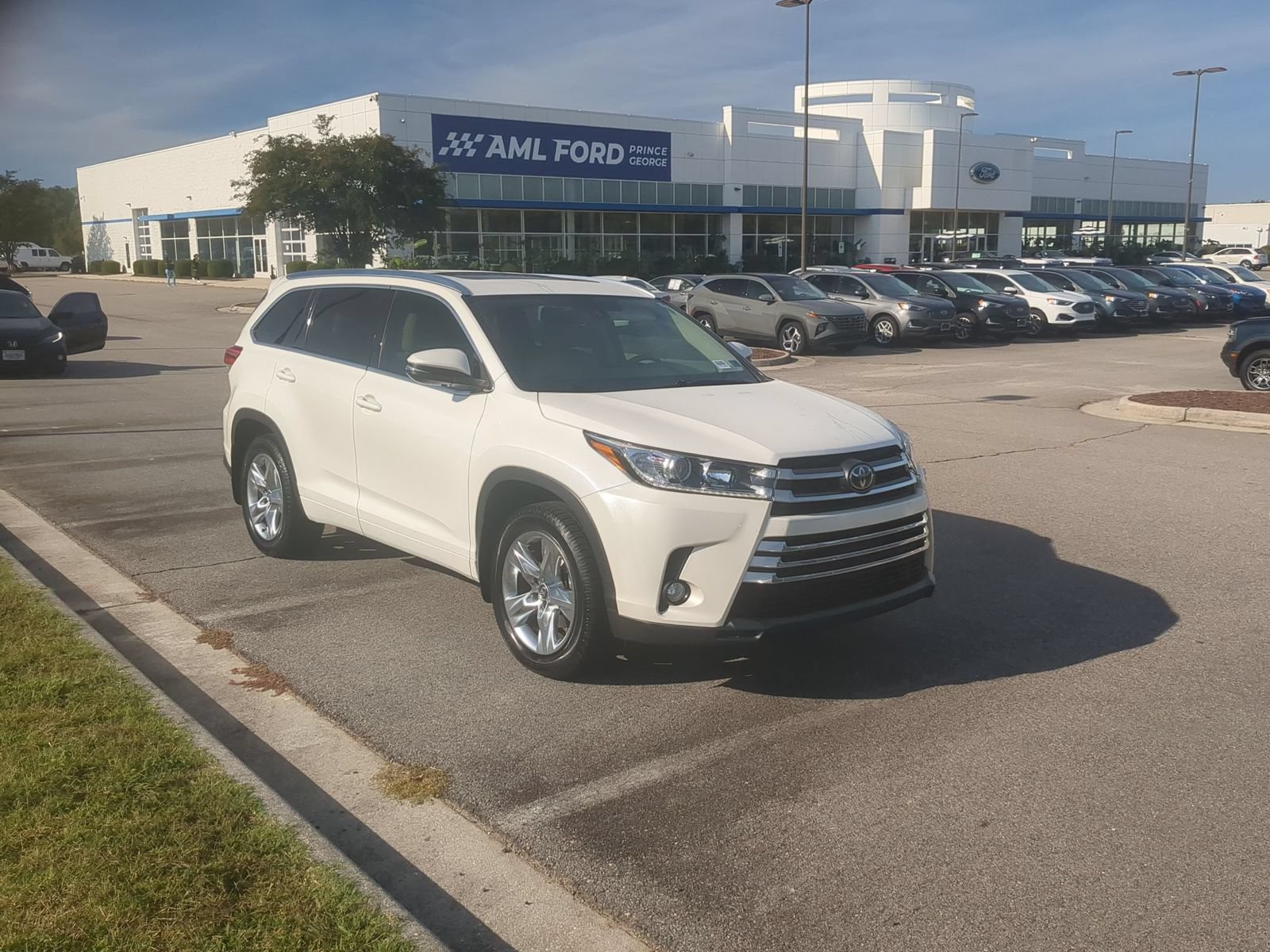 Used 2017 Toyota Highlander Limited
