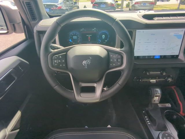 New 2026 Ford Bronco Outer Banks w/ Sasquatch Package AWD/4WD image 17