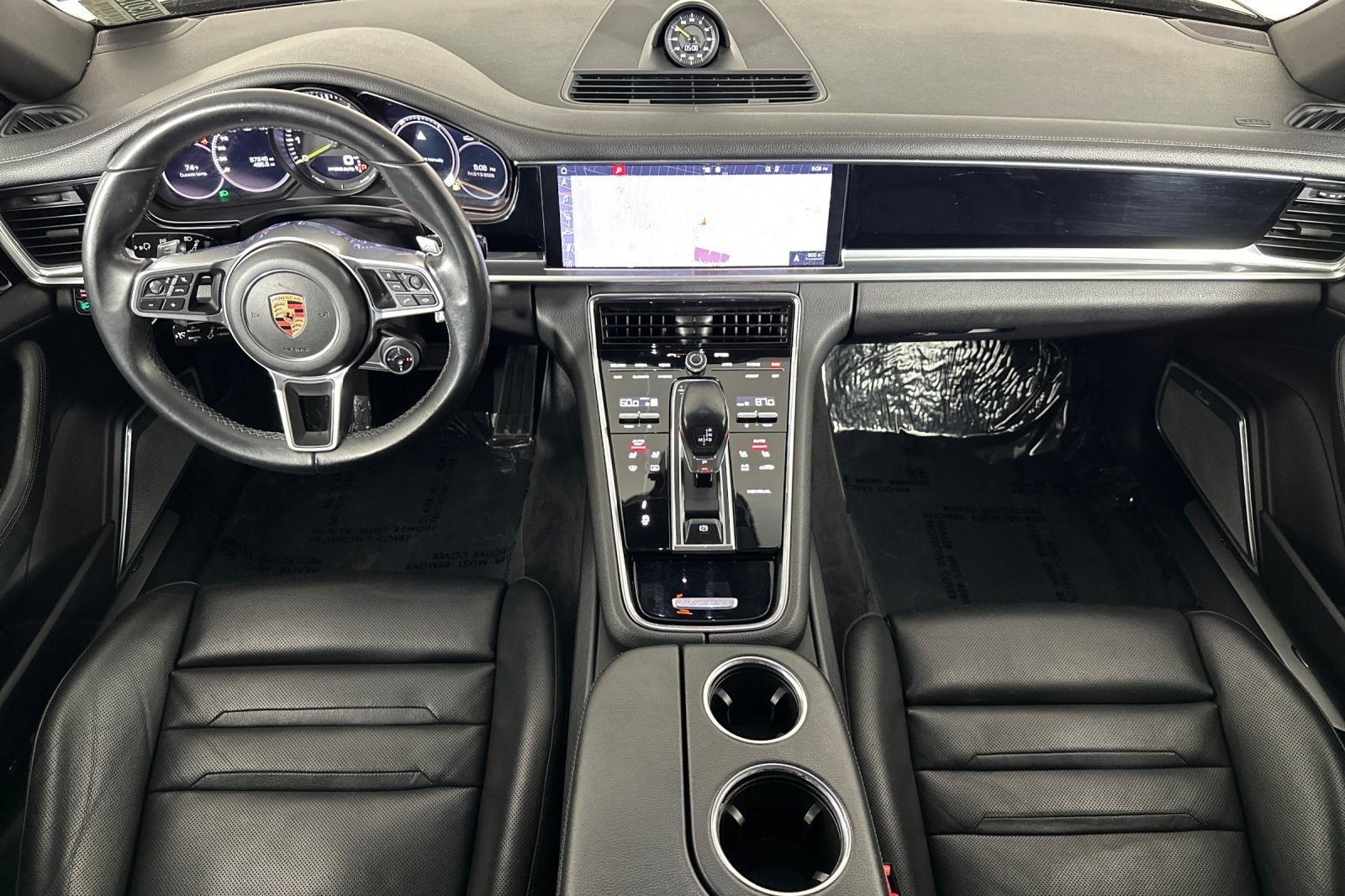 Used 2018 Porsche Panamera 4 image 12