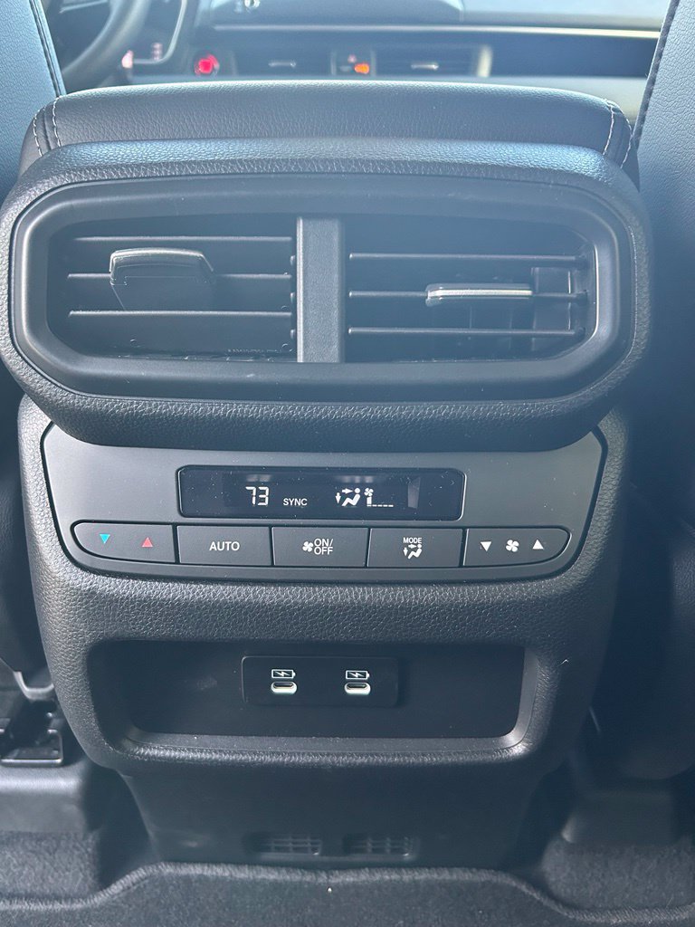 Certified 2026 Honda Pilot Touring image 15