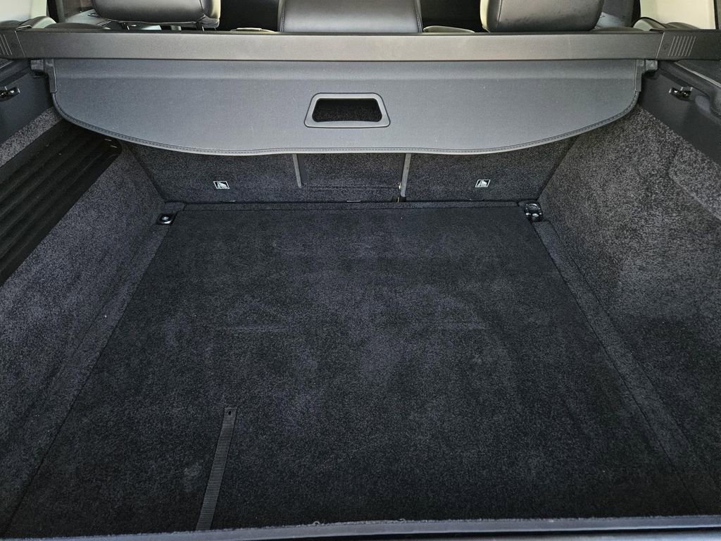 Used 2022 Land Rover Range Rover Westminster Edition image 11