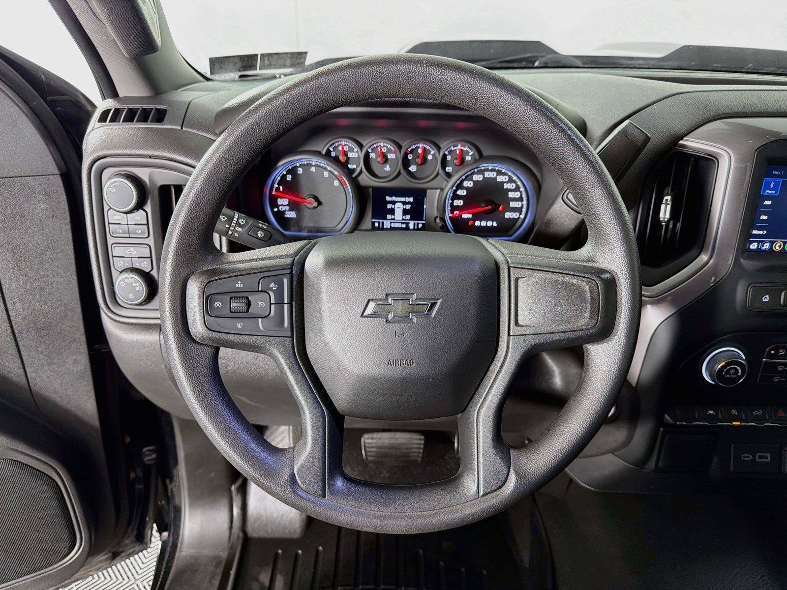 Used 2022 Chevrolet Silverado 1500 Custom Trail Boss AWD/4WD image 3